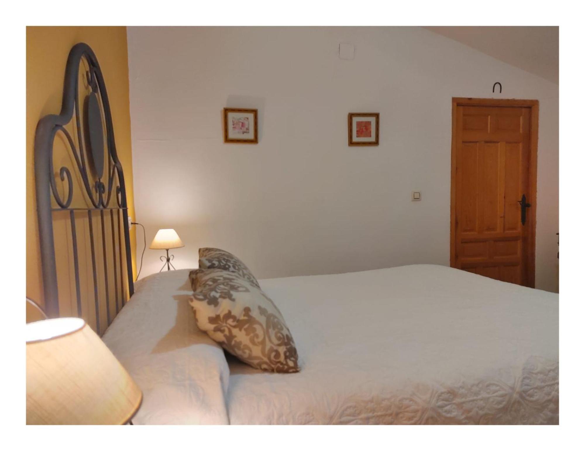 Casa Rural El Abejorro الكالا ديل جوكار المظهر الخارجي الصورة
